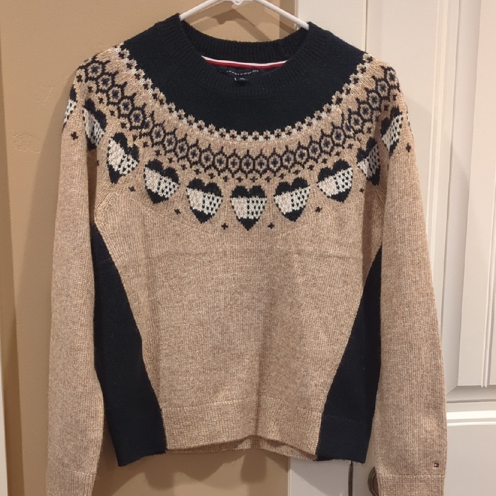 Vintage Heart Knit Sweater